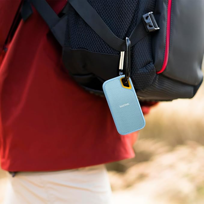 SANDISK 4TB Extreme Portable SSD - Up to 1050MB/s, USB-C, USB 3.2 Gen 2, IP65 Water and dust Resistance, Updated Firmware, Sky Blue - External Solid State Drive - SDSSDE61-4T00-G25B