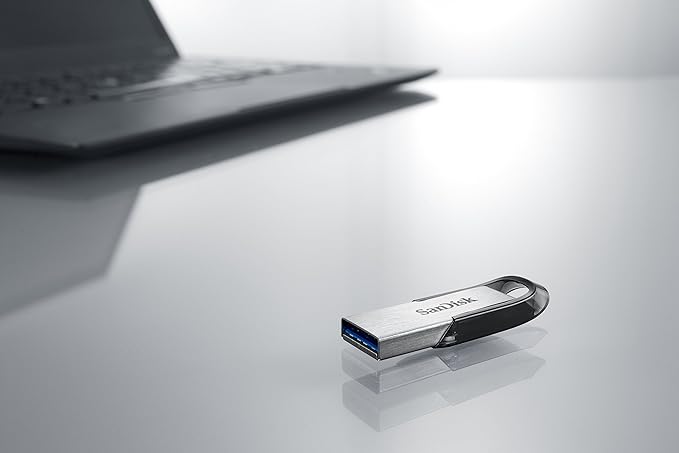 SANDISK 512GB Ultra Flair USB 3.0 Flash Drive - SDCZ73-512G-G46